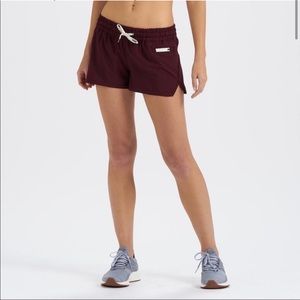 VUORI Clementine Short Athletic Workout Dark Red Size XL